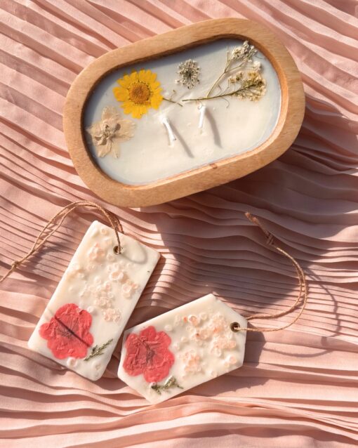 Bloom & Breeze - Candle Gift Box - Image 4